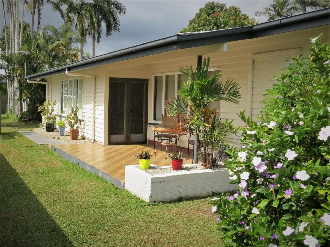 Edge Hill Clean & Green Cairns, 7 Minutes From The Airport, 7 Minutes To Cairns Cbd & Reef Fleet Terminal Esterno foto